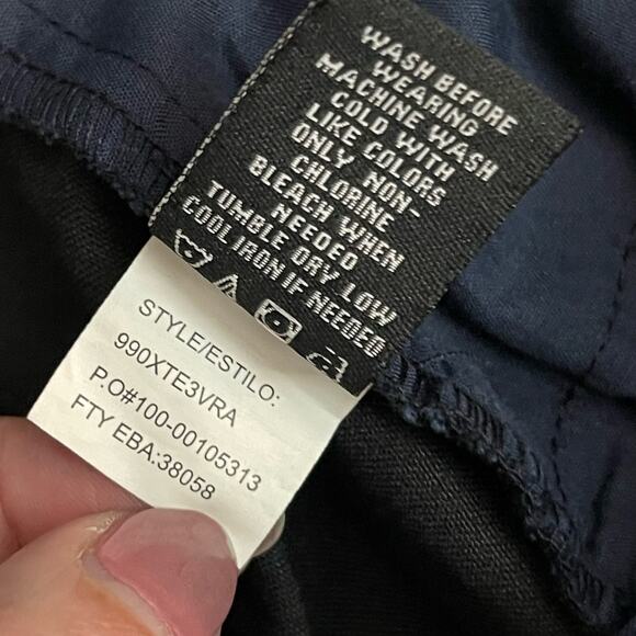 Violets & Roses Pedal Pusher Capri Pants Women’s 4/27 Navy Blue 20” Inseam NWOT - Picture 7 of 10